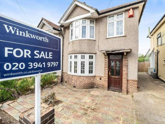 House for sale in London Borough of Lewisham, Greater London