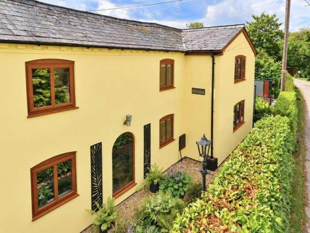 House for sale in Cobhall Common, Allensmore