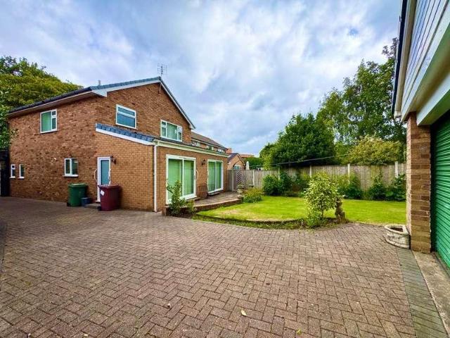 House for sale in Prescot, Eccleston Park