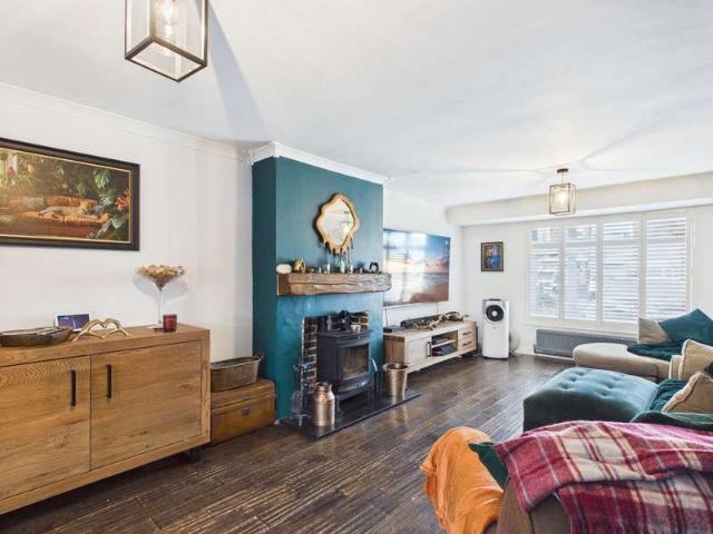 House for sale in Horsham, West Sussex