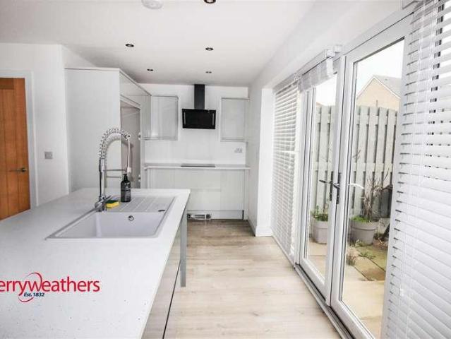 House for sale in Herringthorpe, South Yorkshire