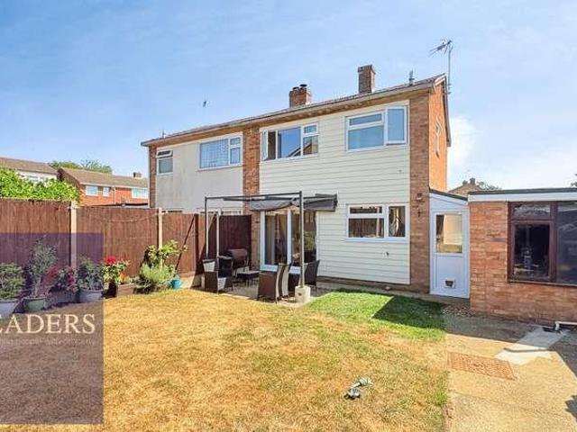 House for sale in Chipping Hill, Essex