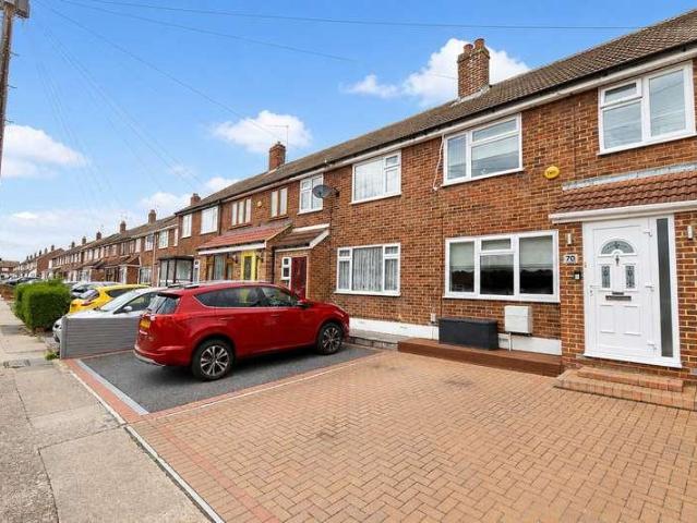 House for sale in London Borough of Havering, Greater London