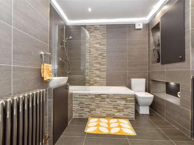 House for sale in Harold Hill, Greater London