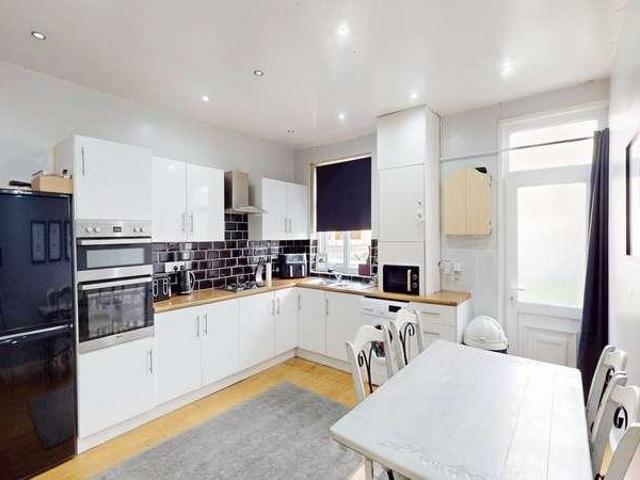 House for sale in Daisy Hill, Lee Bank