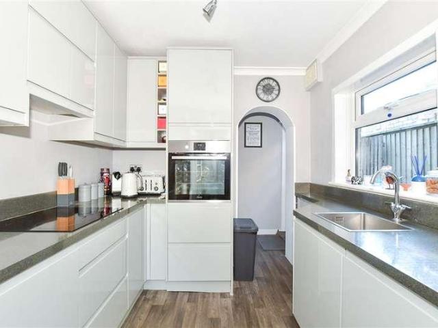 House for sale in Snodland, Tonbridge and Malling