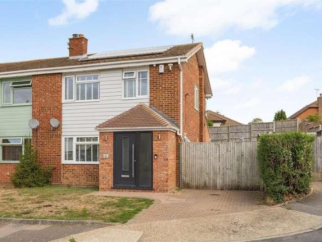 House for sale in Oad Street, Kent