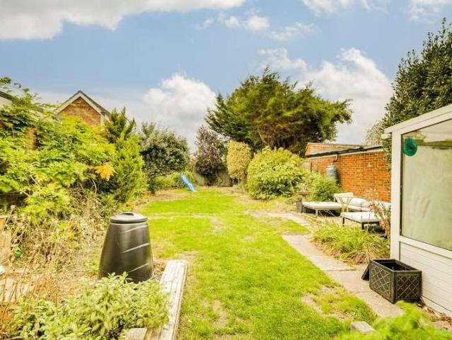 House for sale in Cheddington