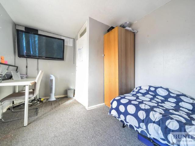 House for sale in North End, Greater London
