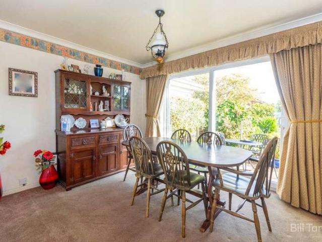 House for sale in Chase Terrace, Lichfield