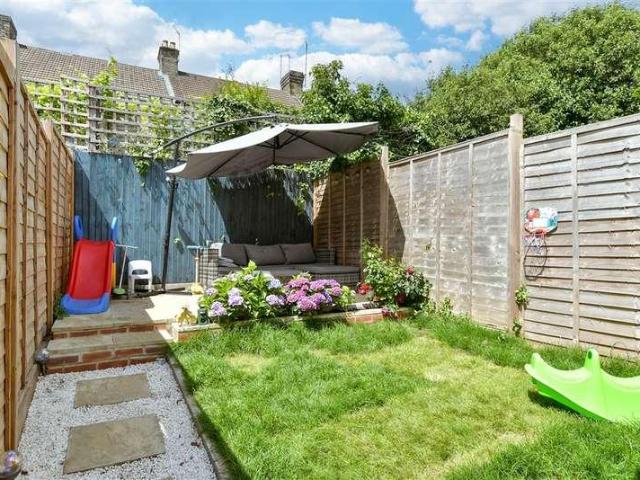 House for sale in Strood