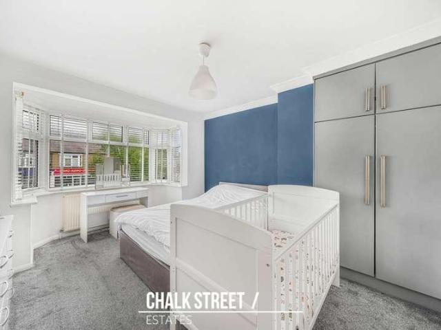 House for sale in Hornchurch, Greater London