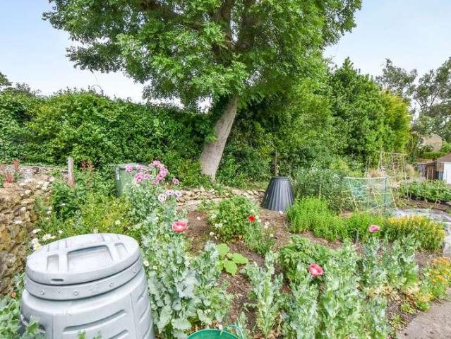 House for sale in Barholm, Lincolnshire