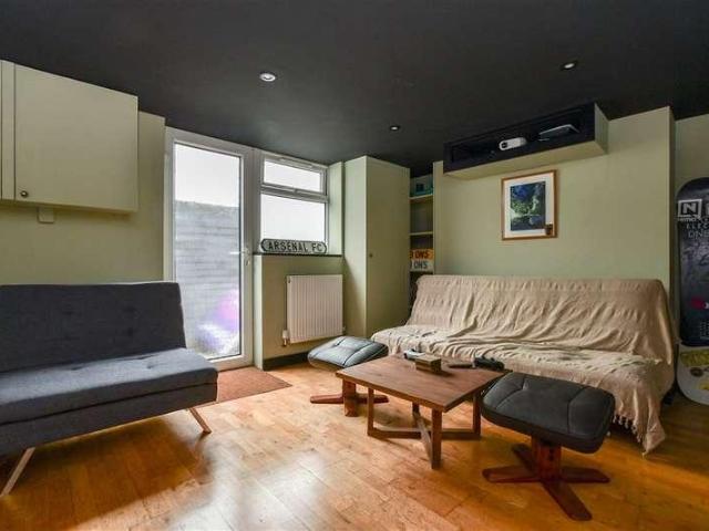 House for sale in East Cliff, Acol
