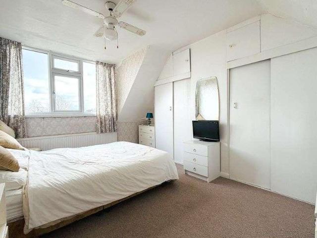 House for sale in High Field, York