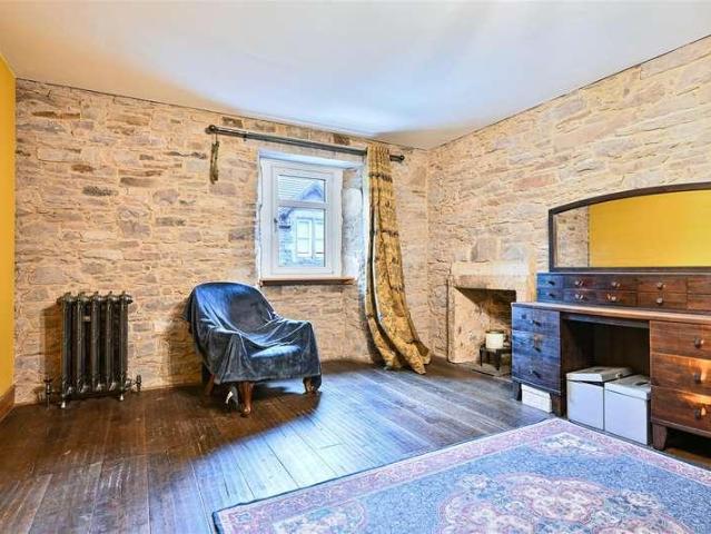 House for sale in Kirkfieldbank, Scotland