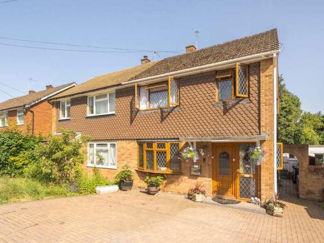 House for sale in Totteridge, Tylers Green