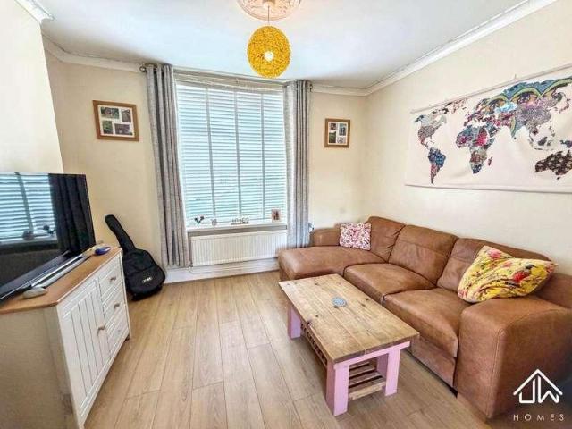 House for sale in Fleur-de-lis, Pengam