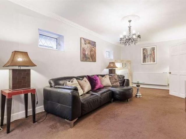 House for sale in Debden Green, Epping