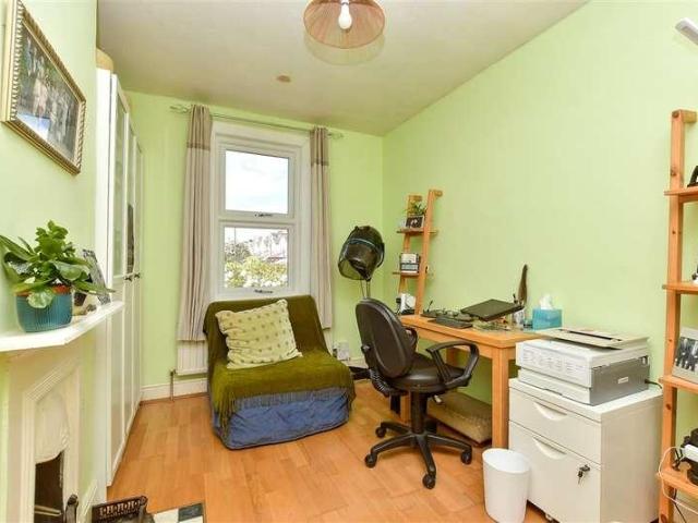 House for sale in Brompton, Gillingham