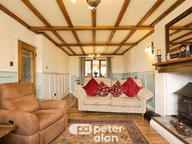 House for sale in Varteg, Wales