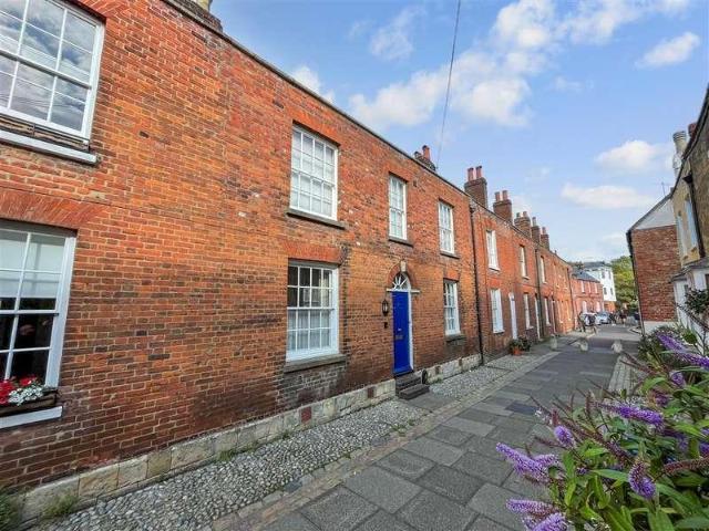 House for sale in The King's Mile, The Bridge