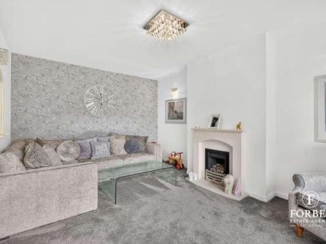 House for sale in Gregson Lane, Firbank