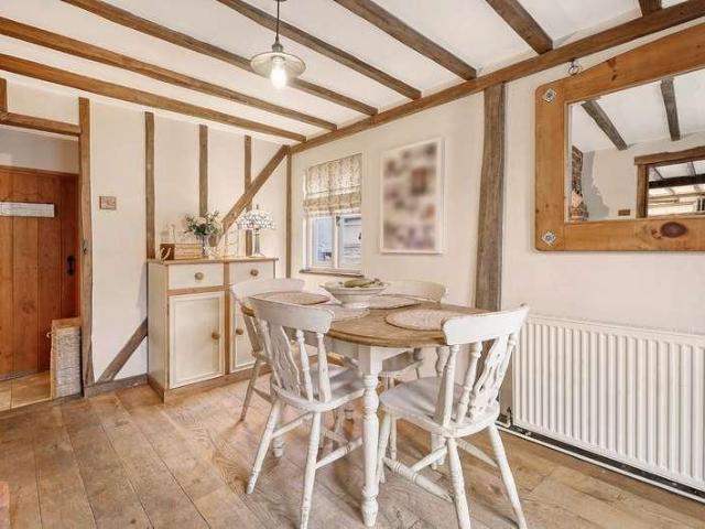 House for sale in Chipping Hill, Essex