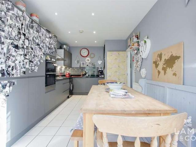 House for sale in Weeley, Dale Hill