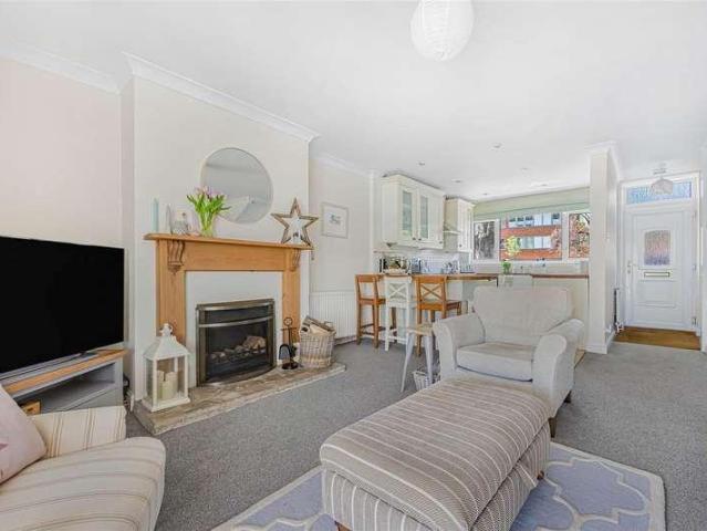 House for sale in Henley-on-Thames, Berrick Salome
