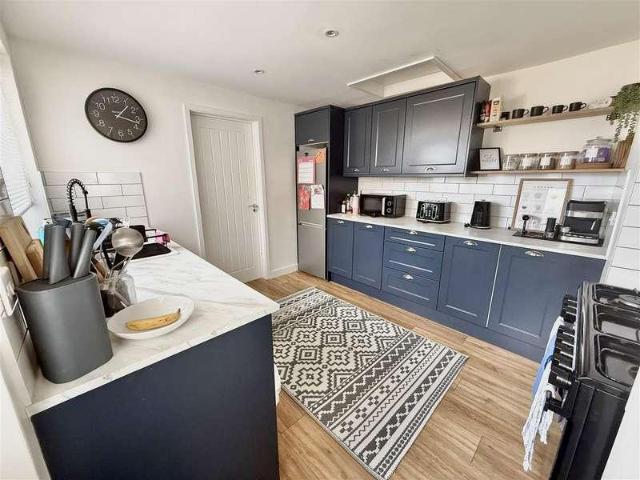 House for sale in Robertstown, Trecynon