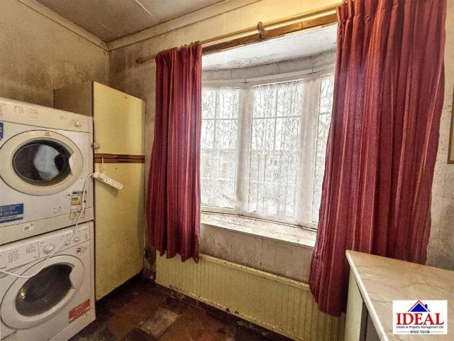 House for sale in Scawthorpe, South Yorkshire