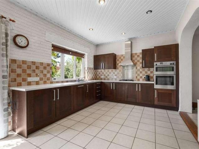 House for sale in Rushden