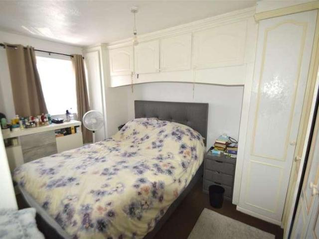 House for sale in Dagenham, Becontree