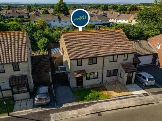 House for sale in Feckenham, City Of Bristol