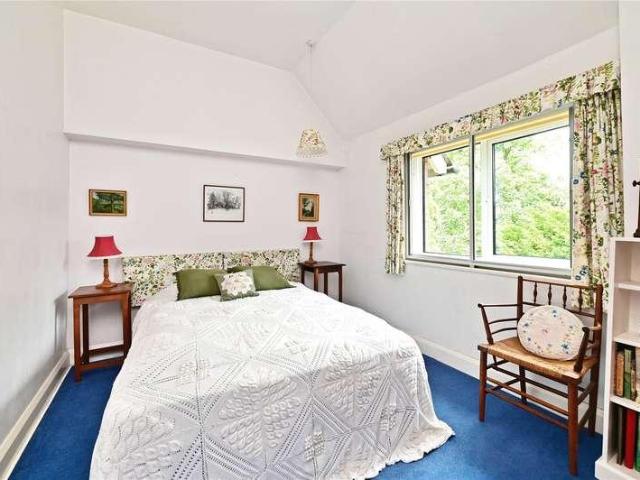 House for sale in Wraysbury