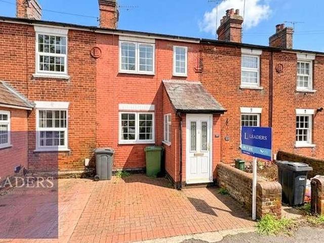 House for sale in Chipping Hill, Essex
