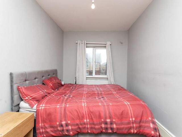House for sale in Glasshoughton, Castleford