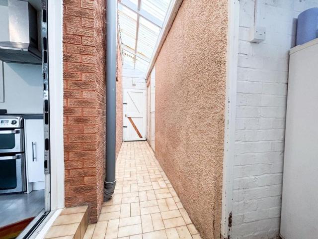 House for sale in Feckenham, City Of Bristol