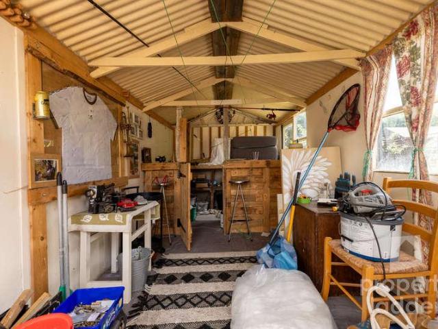 House for sale in Heartsease, East Bank