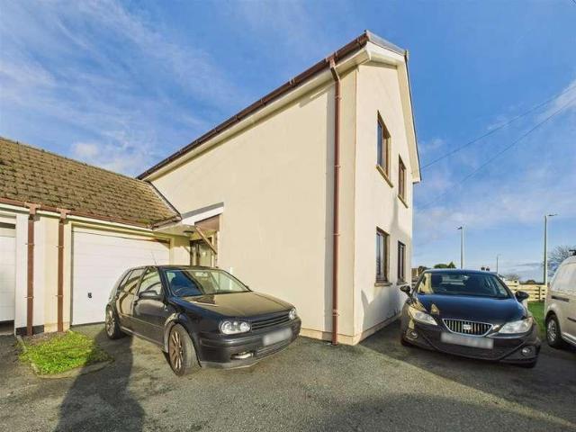 House for sale in Camrose, Simpson Cross