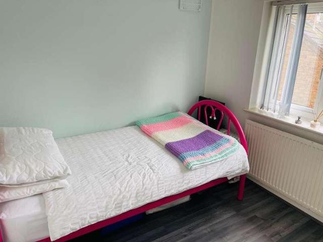 House for sale in West Bromwich, Hall End