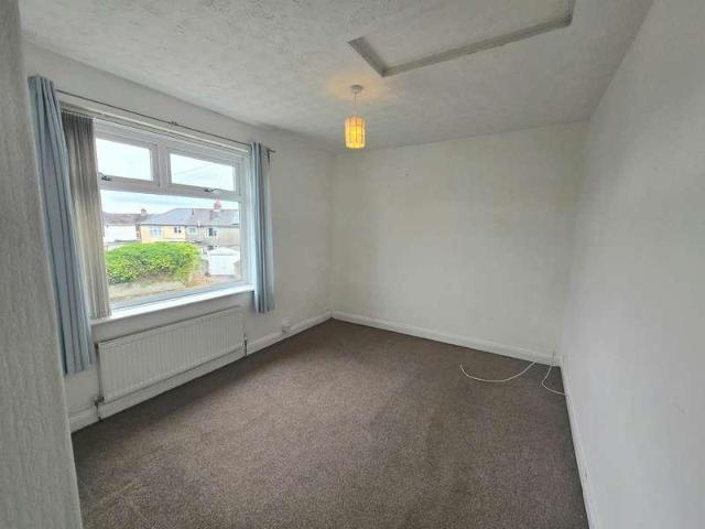 House for sale in Hencastel, Bridgend