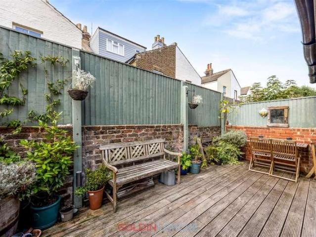 House for sale in Portslade by Sea, Hove