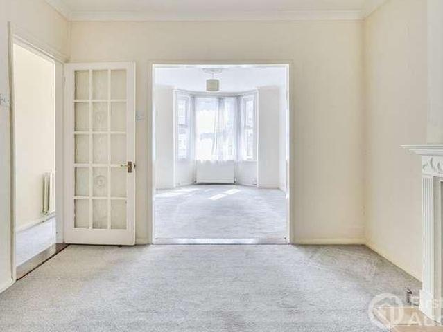 House for sale in Key Street, Suffolk