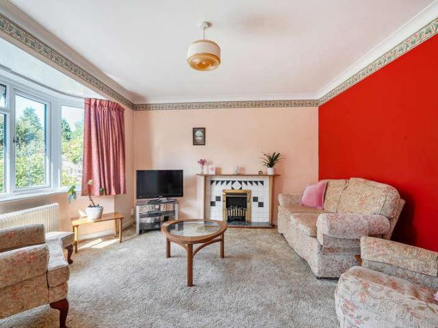 House for sale in Pachesham Park, Surrey