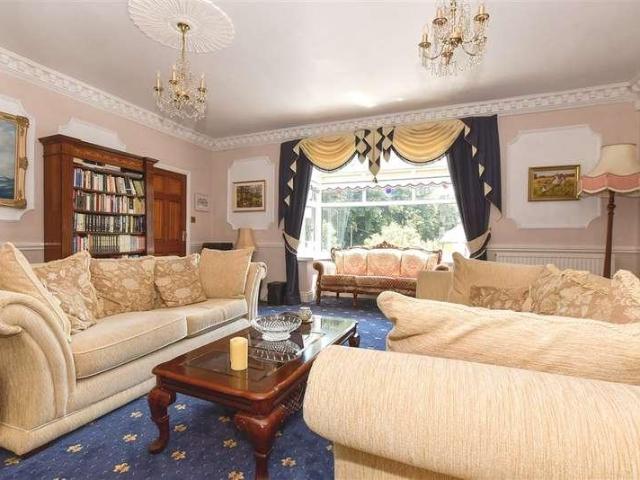 House for sale in Luccombe, Shanklin