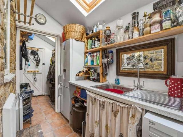 House for sale in Evershot, Oxfordshire