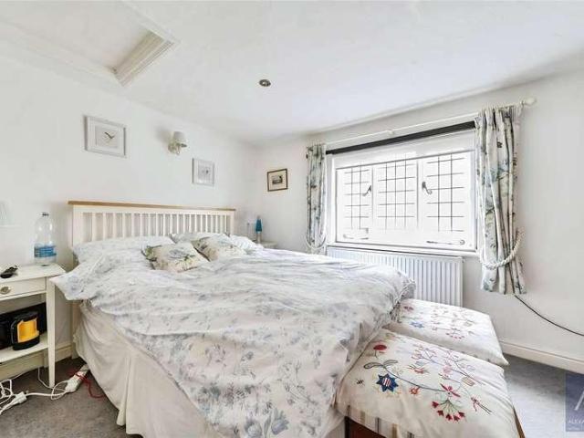 House for sale in Buckingham, Buckinghamshire