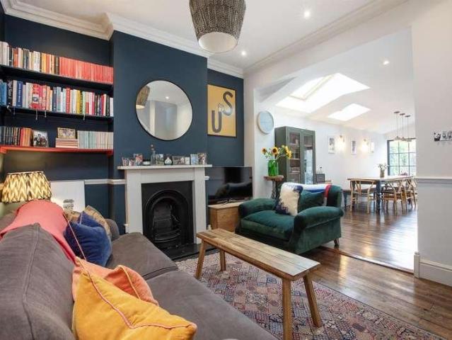 House for sale in Peckham, Greater London